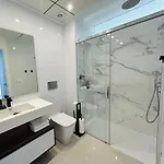 Διαμέρισμα Sol Y Mar - Rooftop Terrace, Private Pool - Adhara *