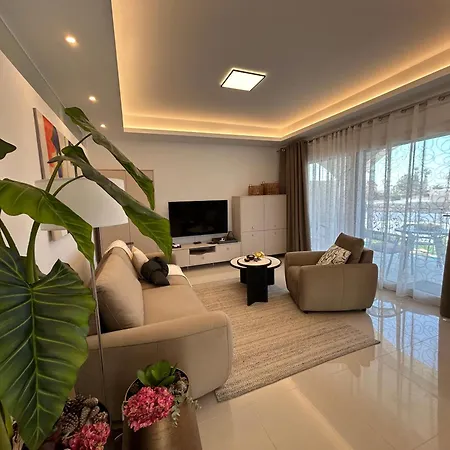 Sol Y Mar - Rooftop Terrace, Private Pool - Adhara 아파트