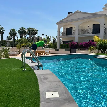Apartment Sol Y Mar - Rooftop Terrace, Private Pool - Adhara