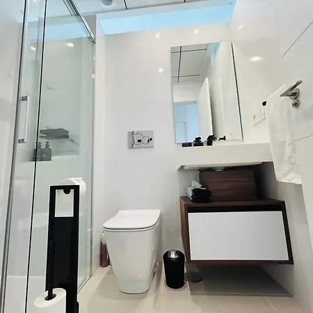 Sol Y Mar - Rooftop Terrace, Private Pool - Adhara Apartamento
